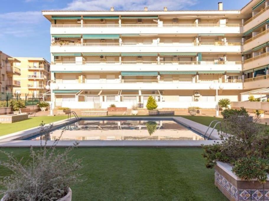 Апартаменты Cambrils Dulces Suenos Экстерьер фото