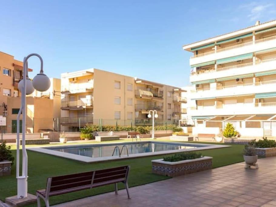 Апартаменты Cambrils Dulces Suenos Экстерьер фото